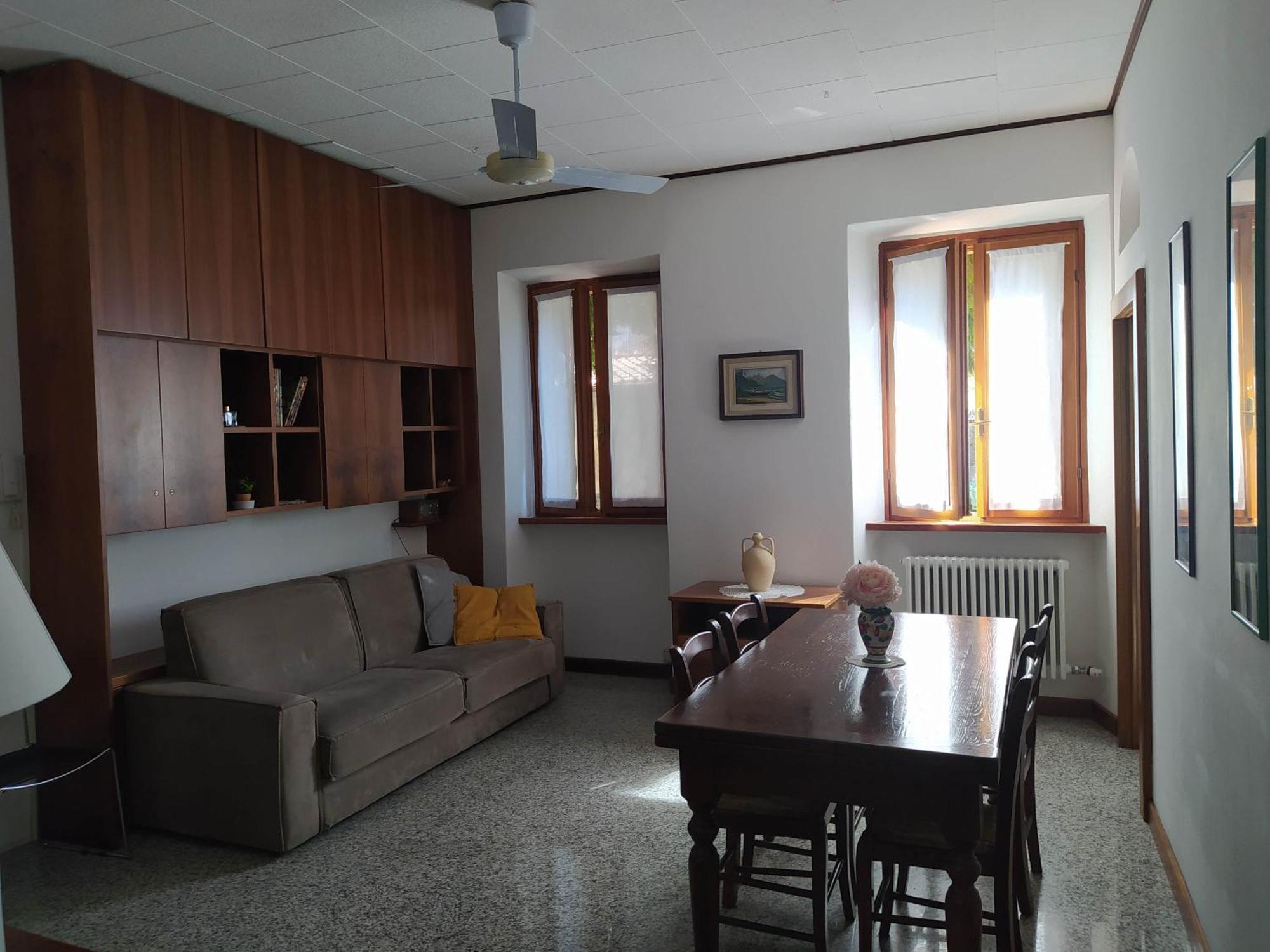 Apartamento Il Giardino Dei Fiori Mandello del Lario Exterior foto