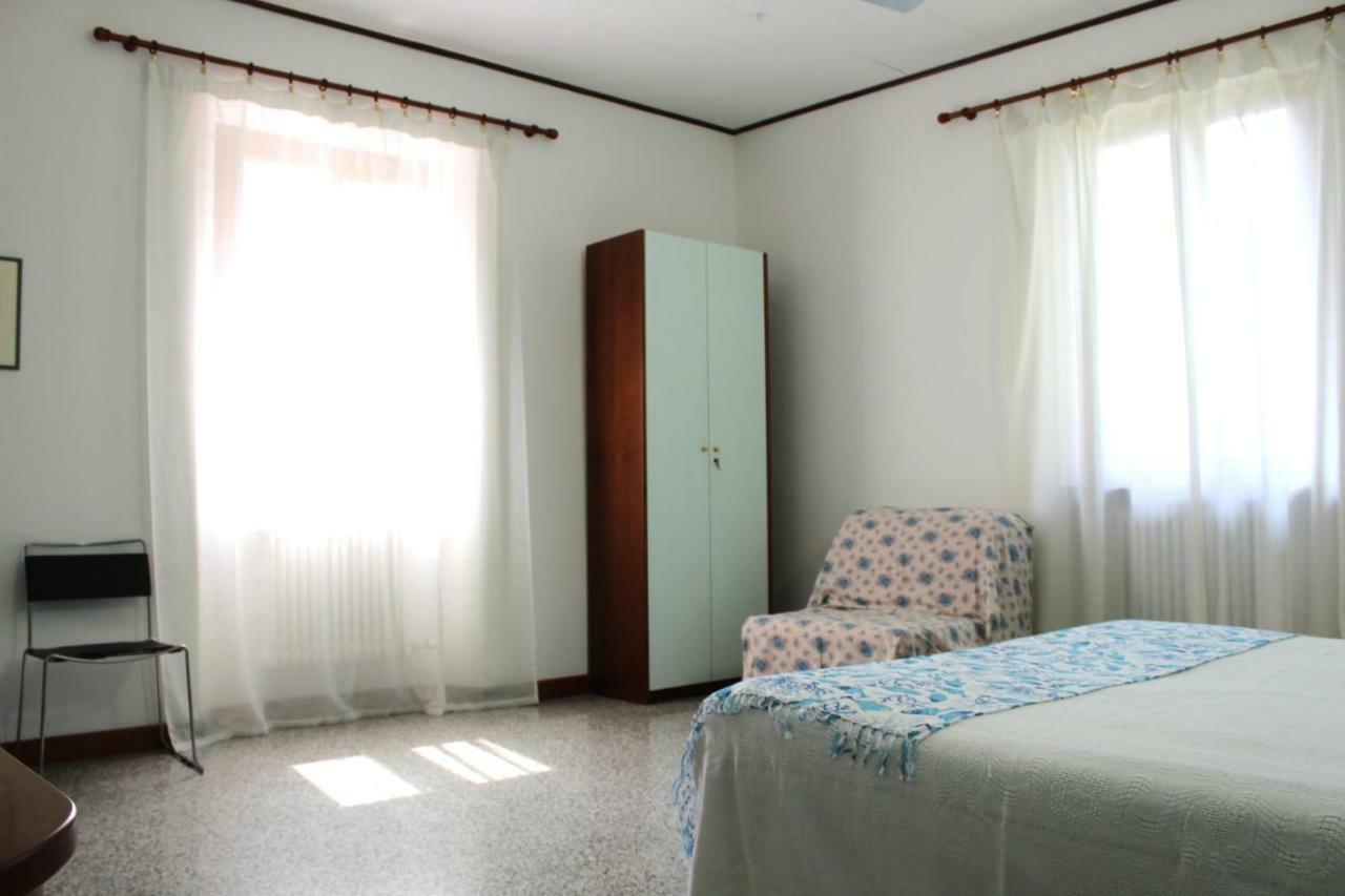 Apartamento Il Giardino Dei Fiori Mandello del Lario Exterior foto